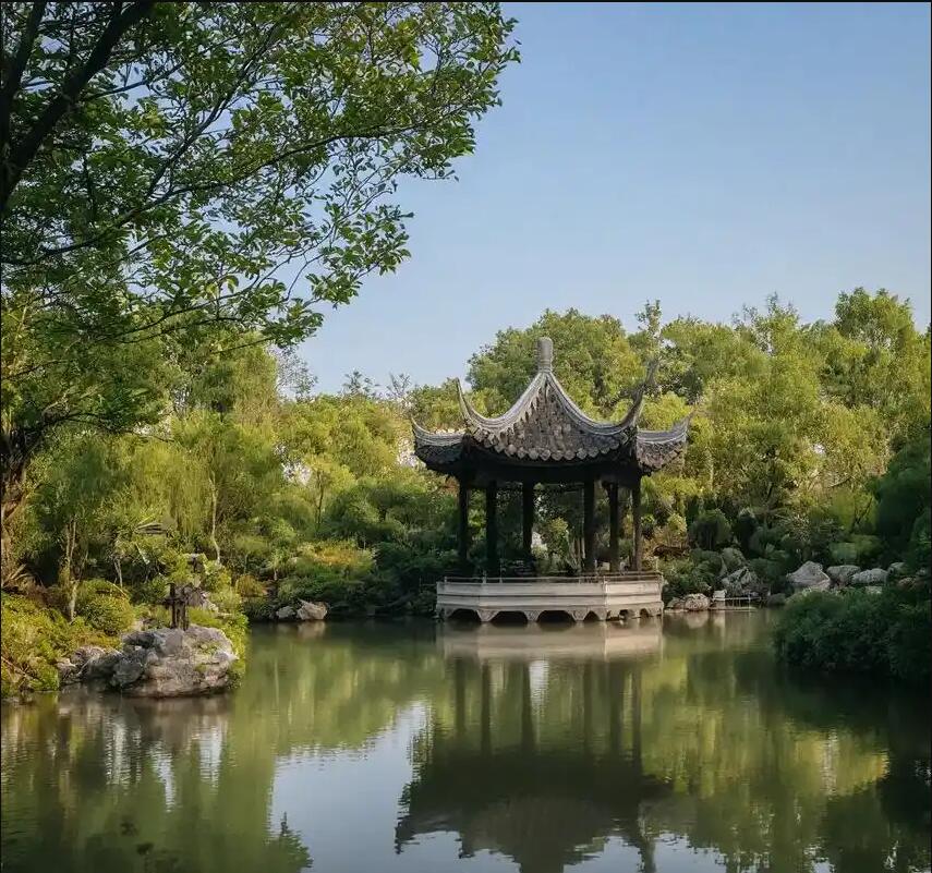 瑞金情场餐饮有限公司